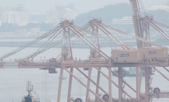 6월 수출 598억달러, 4.3%↑…반도체 사상 최대 경신