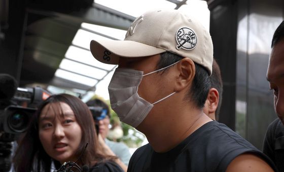 김포서 부모·형 일가족 3명 살해한 30대 구속영장 심사