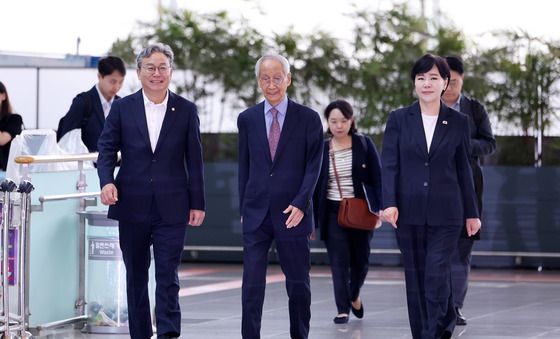 EU특사단 출국…한국-EU 파트너십 강화 본격 논의