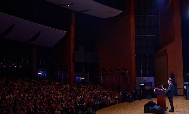 세계정치학회 서울총회 개막식 연설하는 이재명 대통령