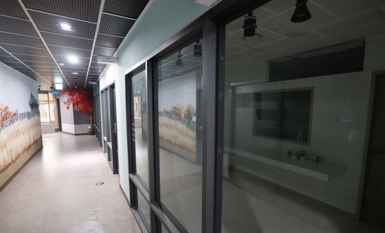 30세 미만 사업자 역대 최대폭 감소...취업도 창업도 힘들다