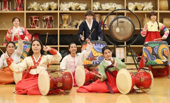 신명나는 사물놀이