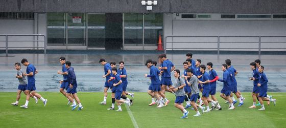 한일전 앞두고 훈련하는 대한민국 대표팀 선수들