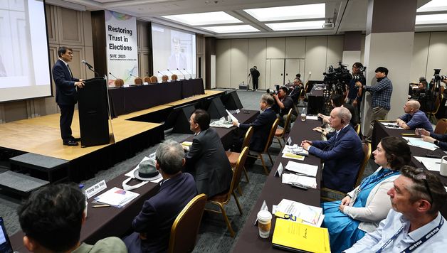 노태악 선관위원장, 국제선거포럼 환영사