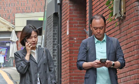 건진법사 법당 향하는 김건희 특검팀