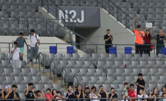 홍명보호, 동아시안컵 일본전 0-1 패배…6년 만의 우승 무산