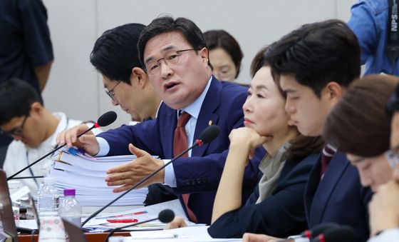 이진숙 후보자 논문 관련 질의하는 김대식 의원