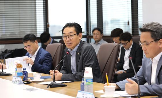 인사말하는 김완기 특허청장