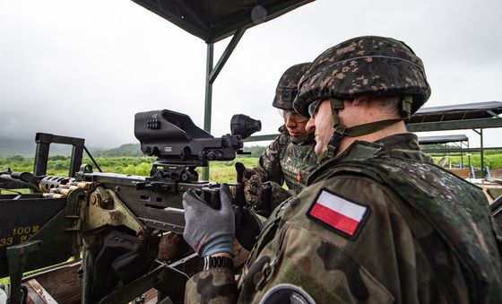 K6중기관총 실사격하는 폴란드군 교육생