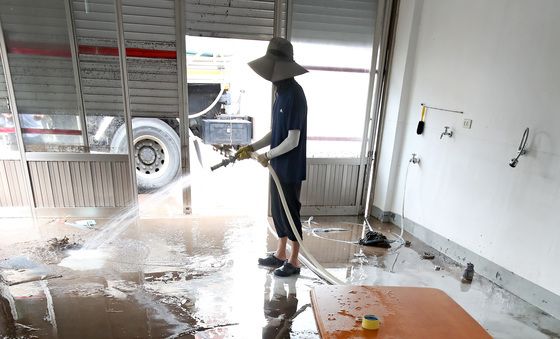 뻘밭으로 변한 대구 북구 노곡동