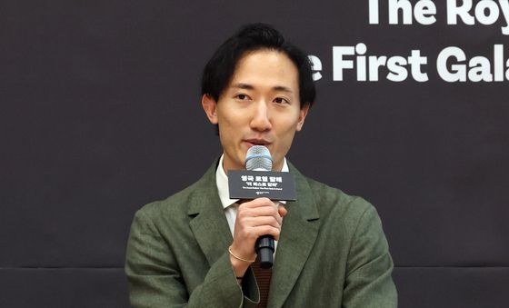 인사말하는 전준혁 퍼스트 솔로이스트