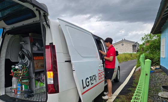 LG전자, 집중 호우 지역에 피해 복구 지원