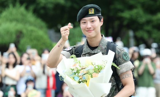 우즈, 육군사관학교에서 만기 전역