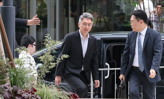 '집사 게이트' 출석하는 류긍선 카카오모빌리티 대표