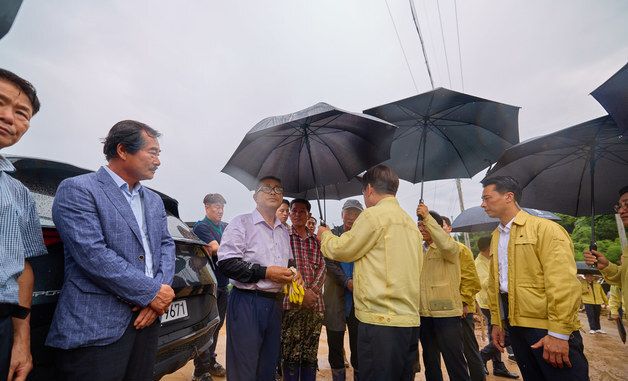 산청 호우 피해 현장 찾은 이재명 대통령