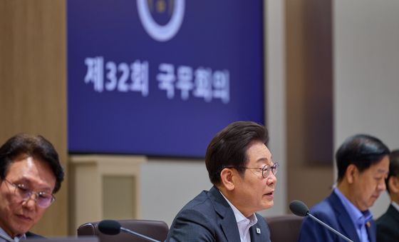 국무회의 발언하는 이재명 대통령