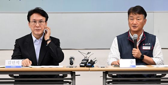 양경수 민주노총 위원장 만난 김민석 총리