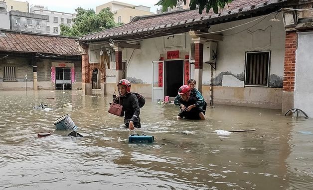 [포토] 폭우가 강타한 중국 남동부 샤먼성