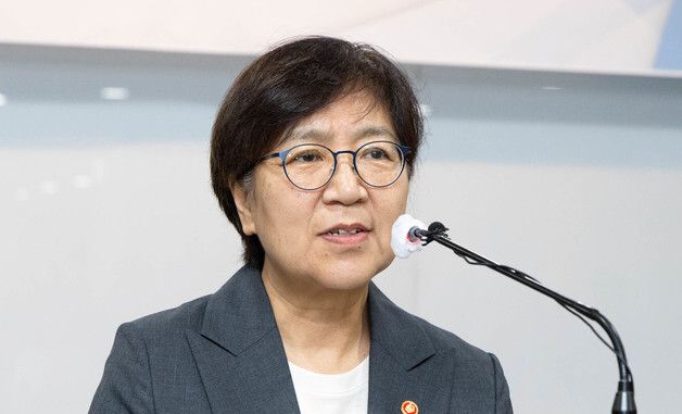 취임사 하는 정은경 복지부 장관