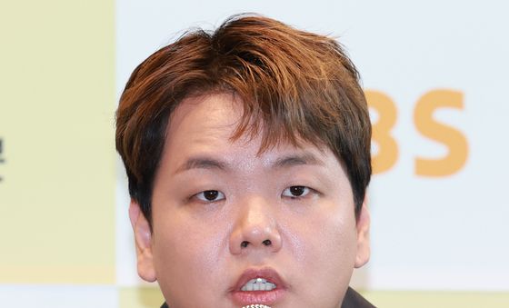 인사말 하는 곽준빈