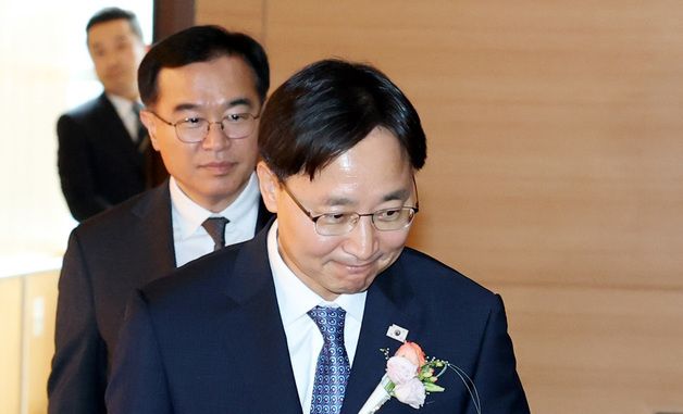 취임식 참석하는 임광현 신임 국세청장