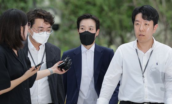 '김건희 문고리' 정지원 특검 출석