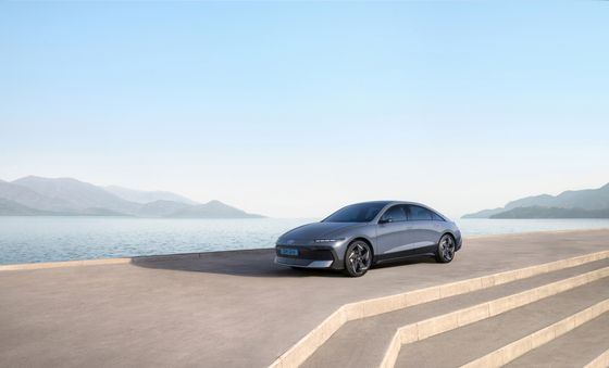 현대자동차, '더 뉴 아이오닉 6' 출시