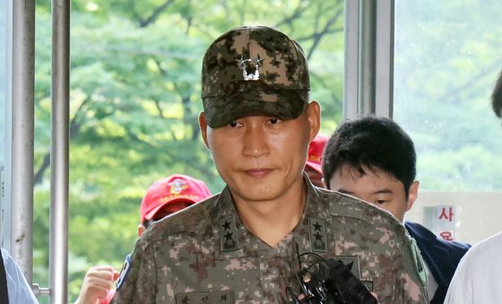 해병 특검 출석하는 박진희 전 군사보좌관