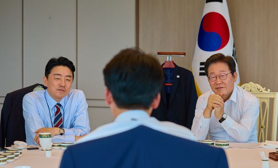 이재명 대통령, 오찬 주례보고회동