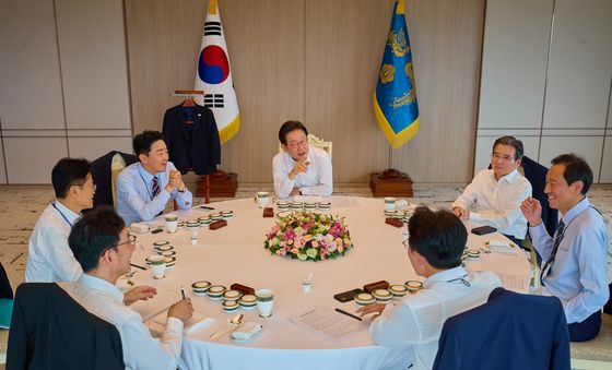 이재명 대통령, 오찬 주례보고회동