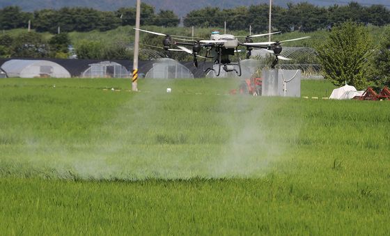 폭염 뚫고 드론이 간다