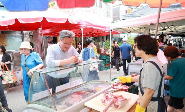대전 유성구, 소비 쿠폰 활용한 '전통시장 장보기 행사'