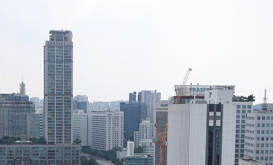 안전성 문제로 철거 앞둔 서소문고가차도