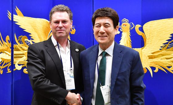 포항 방문한 英 마크 마스린 교수