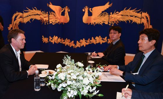 포항 방문한 세계적 기후 석학 英 마크 마슬린 교수