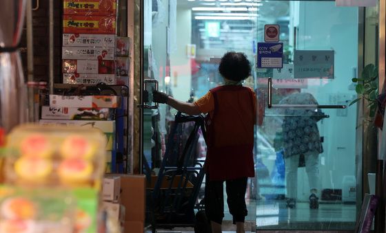 2차 추경…내수 회복 '골든타임' 주목