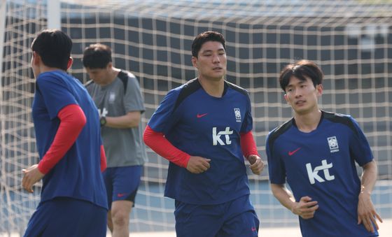 동아시안컵 경기 앞두고 훈련하는 주민규