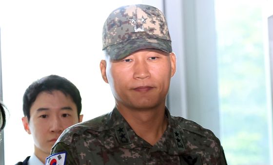 순직해병 특검 조사 출석하는 박진희 전 군사보좌관