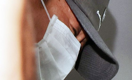 사제총기로 아들 살해한 고개숙인 아버지