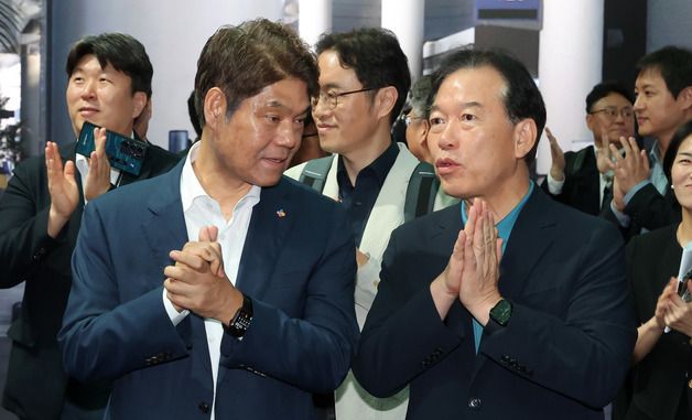 대화하는 정태호·허민회