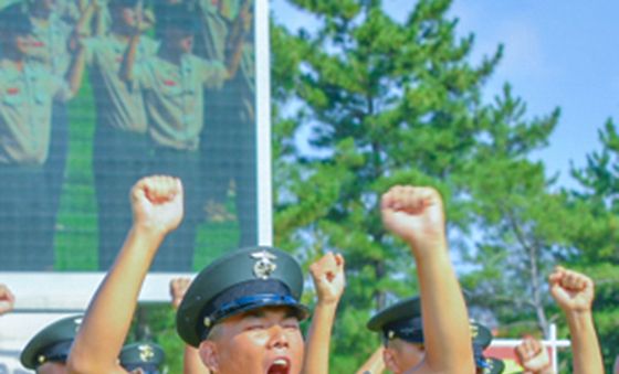 '지금부터 진짜 해병입니다'