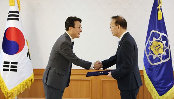 김민석 국무총리, 김남중 통일부 차관 임명장 수여