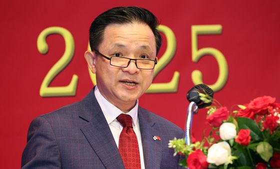 기념사하는 다이빙 주한중국 대사