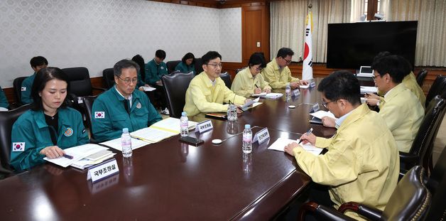 윤창렬 국무조정실장, 부산아파트 화재 아동 사망관련 긴급 대책회의 주재