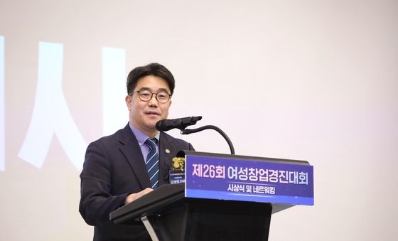 격려사하는 김성섭 차관