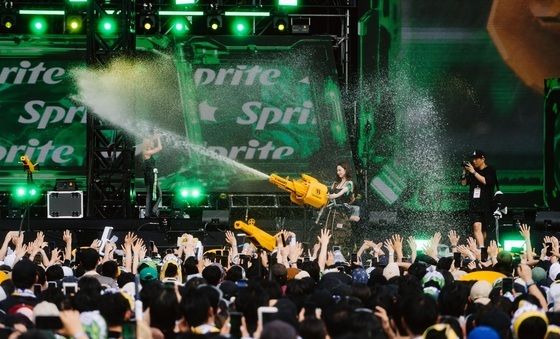 스프라이트, '워터밤 서울'서 카리나와 스프라이트 타임