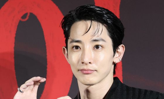 'S라인' 이수혁