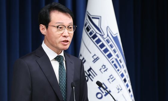 李대통령, 인천 맨홀 사망사고에 "일터 죽음 멈출 특단조치 마련하라"