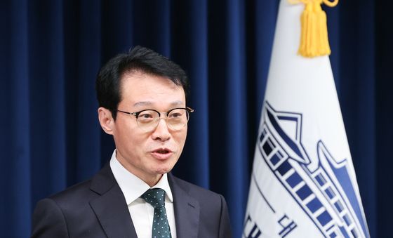 李대통령, 인천 맨홀 사망사고에 "일터 죽음 멈출 특단조치 마련하라"