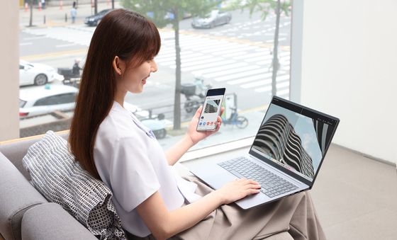 삼성전자, 갤럭시 AI 탑재한 2025년형 PC 신제품 '갤럭시 북5'와 '삼성 데스크탑' 출시